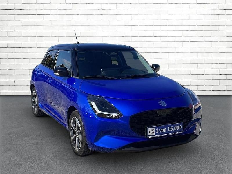 Gebraucht Suzuki Swift 83 PS (61 kW) 2025 Blau Kleinwagen