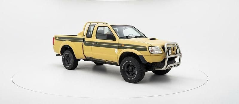 Gebraucht Nissan Navara 103 PS (75 kW) 1999 Gelb Pickup