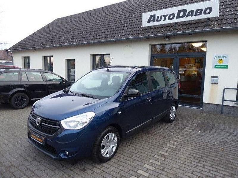 Blau Gebraucht 2019 Dacia Lodgy Comfort Van / Kleinbus | 11.985 € (Fairer Preis) - Bild 1/4