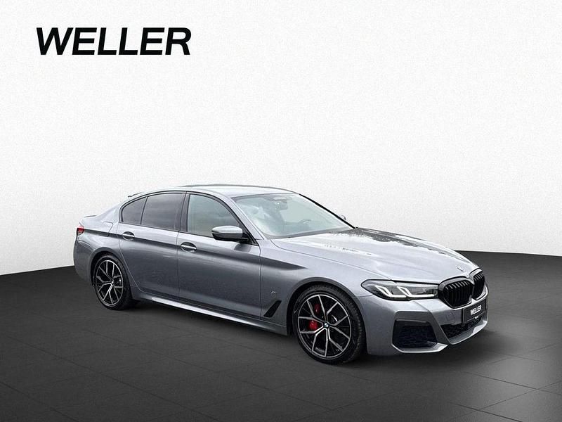 Gebraucht BMW 520 Performance 190 PS (139 kW) 2023 Grau Limousine