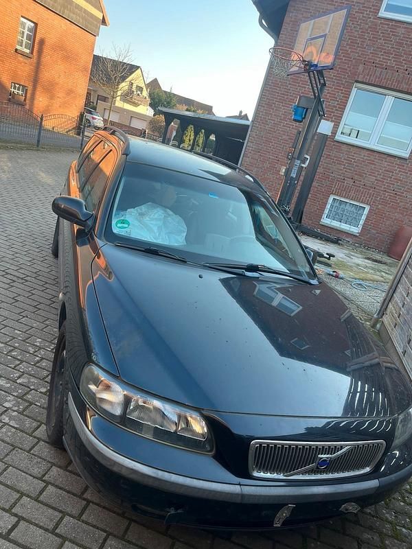 Gebraucht Volvo V70 200 PS (147 kW) 2001 Schwarz Kombi