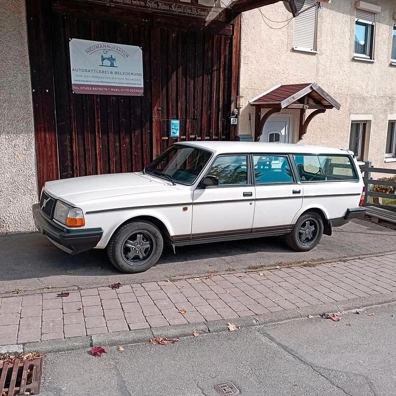 Gebraucht Volvo 245 115 PS (84 kW) 1990 Weiß Kombi