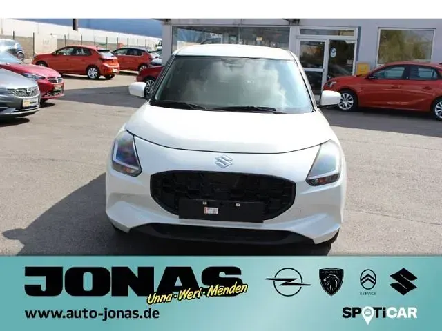 Neu Suzuki Swift Comfort 83 PS (61 kW) 2026 Weiss Kleinwagen