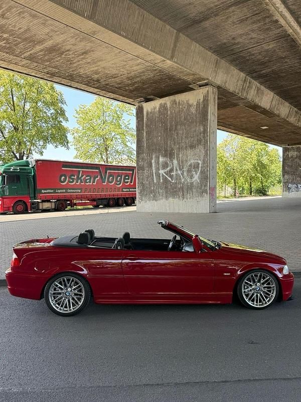 Gebraucht BMW 330 Cabriolet 231 PS (169 kW) 2003 Rot Cabrio