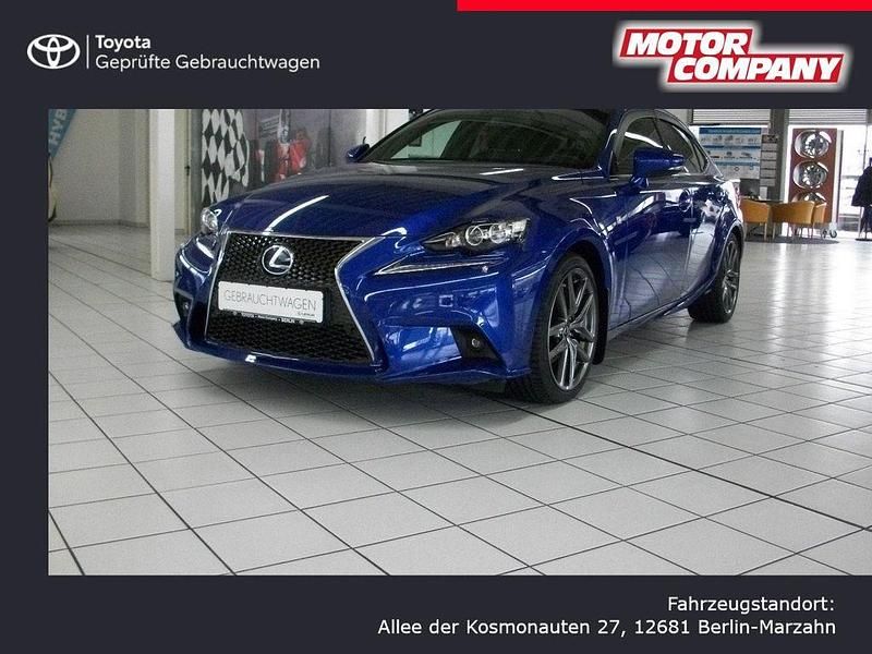Blau Gebraucht 2014 Lexus IS300h Sport Line Limousine | 20.880 € (Etwas zu teuer) - Bild 1/4