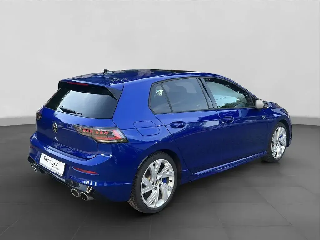 Gebraucht VW Golf VIII R 333 PS (244 kW) 2025 Blau Limousine