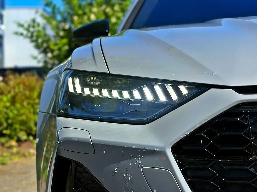 Gebraucht Audi RS6 Performance 630 PS (463 kW) 2025 Grau Kombi