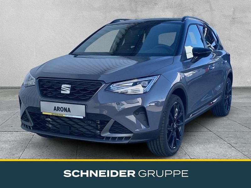 Grau Gebraucht 2025 Seat Arona Black Edition SUV | 26.950 € (Teuer) - Bild 1/4