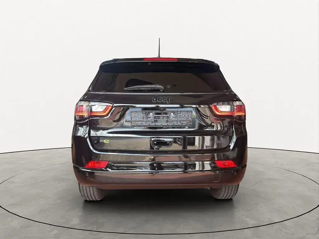 Gebraucht Jeep Compass 131 PS (96 kW) 2023 Schwarz SUV