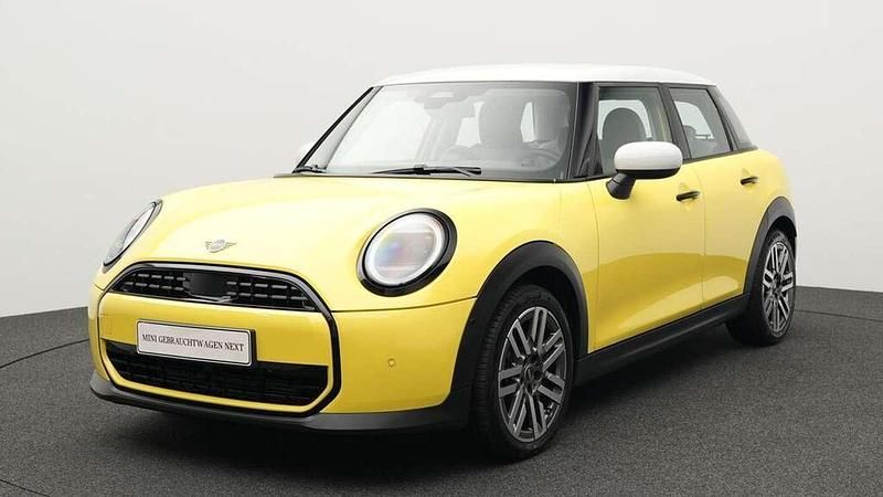 Gelb Gebraucht 2024 Mini Cooper Classic Kleinwagen | 27.564 € (Guter Preis) - Bild 1/4