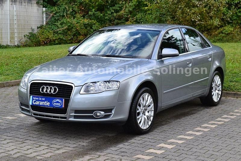 Grau Gebraucht 2007 Audi A4 Business Limousine | 5.490 € (Fairer Preis) - Bild 1/4