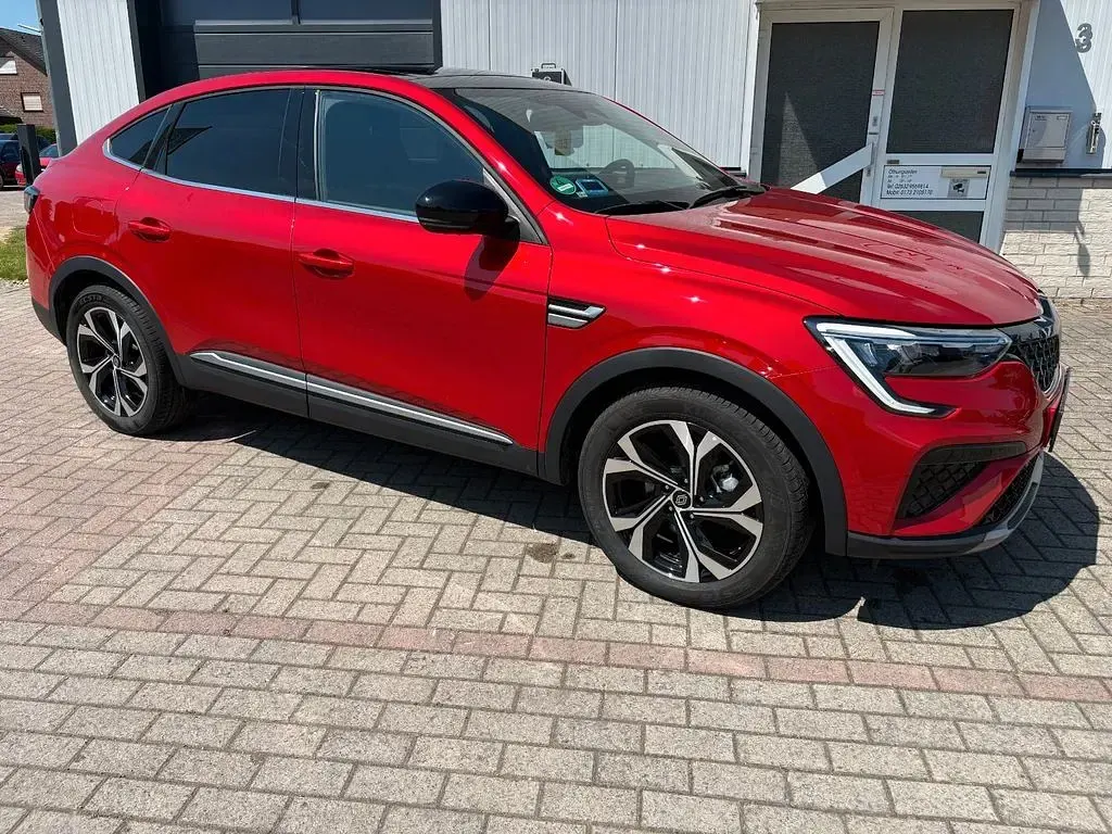 Gebraucht Renault Arkana Techno 143 PS (105 kW) 2025 Rot SUV