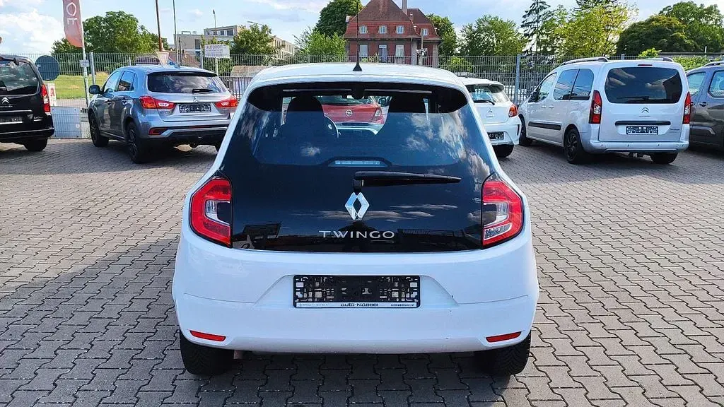 Gebraucht Renault Twingo Zen 65 PS (47 kW) 2022 Weiß Kleinwagen