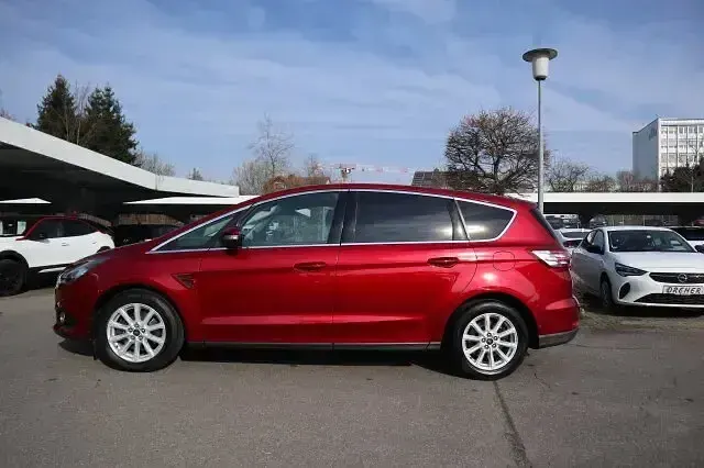 Gebraucht Ford S-MAX Titanium 240 PS (176 kW) 2018 Rubyrot (metallic) Van / Kleinbus