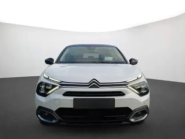 Gebraucht Citroën C4 Shine 131 PS (96 kW) 2023 Weiss perlmutt (metallic) SUV