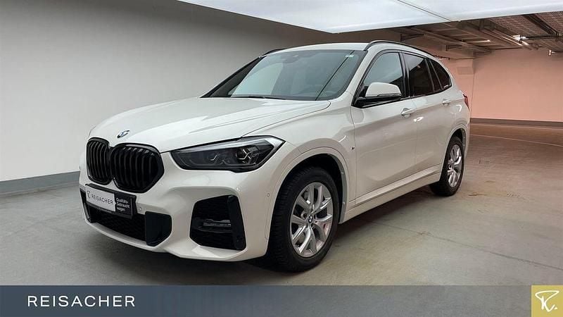 Alpinweiß uni Gebraucht 2022 BMW X1 M Sport SUV | 31.990 € (Teuer) - Bild 1/4