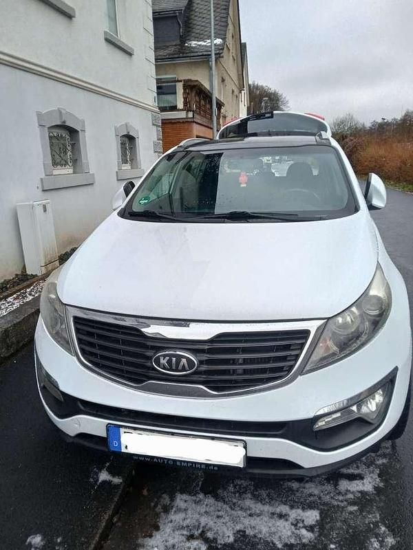 Gebraucht 2012 Kia Sportage Spirit SUV | 7.500 € (Teuer) - Bild 1/4