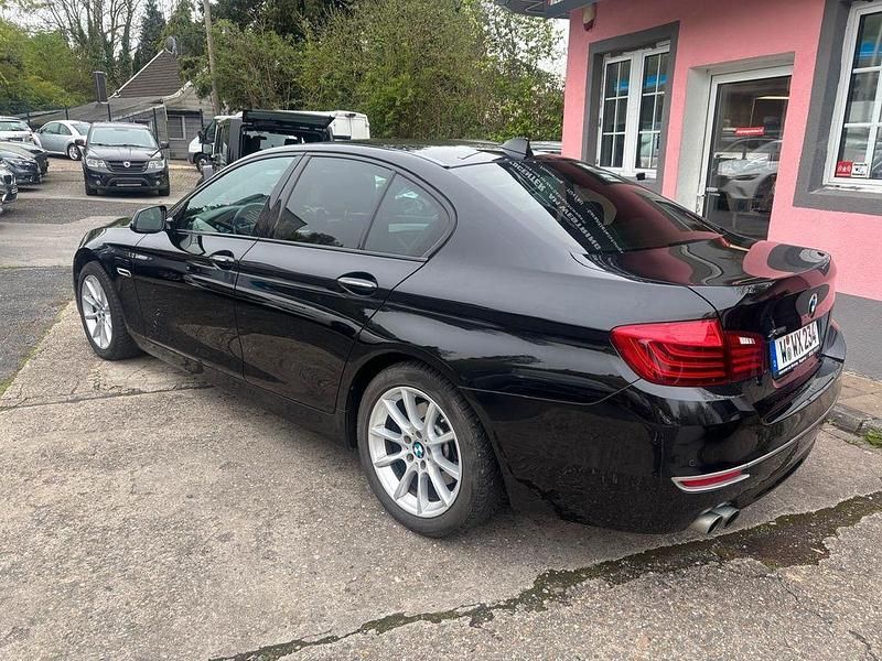 Gebraucht BMW 520 Performance 184 PS (135 kW) 2014 Schwarz Limousine