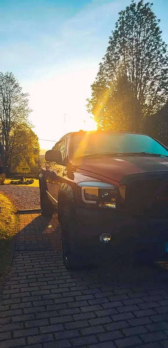 Gebraucht Dodge Ram 345 PS (253 kW) 2007 Rot Pickup