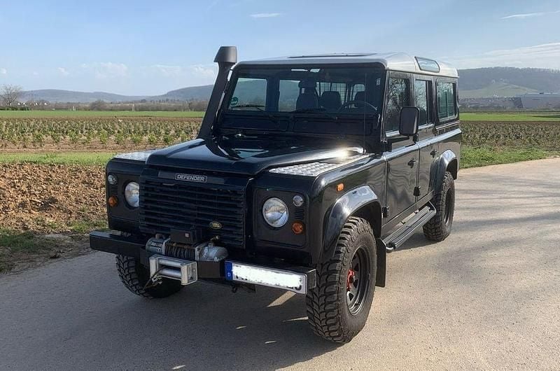 Gebraucht Land Rover Defender 150 PS (110 kW) 2002 Schwarz Kombi