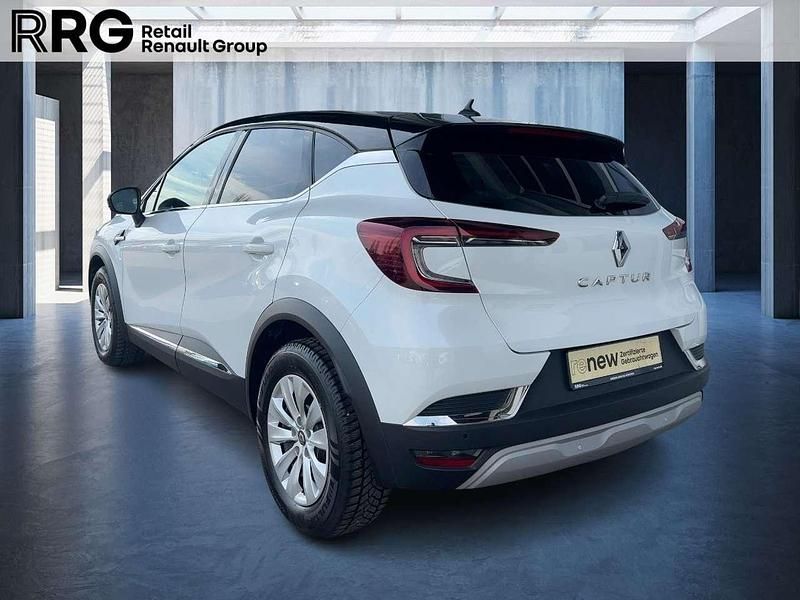 Gebraucht Renault Captur Intens 140 PS (102 kW) 2022 Weiss qnc+schwarz gne SUV