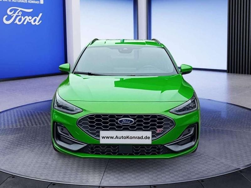 Gebraucht Ford Focus ST 280 PS (205 kW) 2025 Mean green metallic Kombi