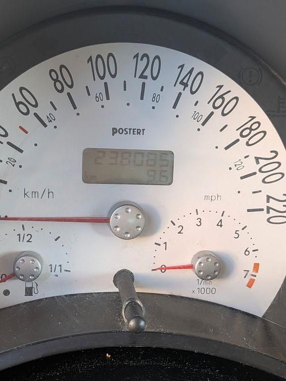 Gebraucht VW Beetle 116 PS (85 kW) 1999 Rot Kleinwagen