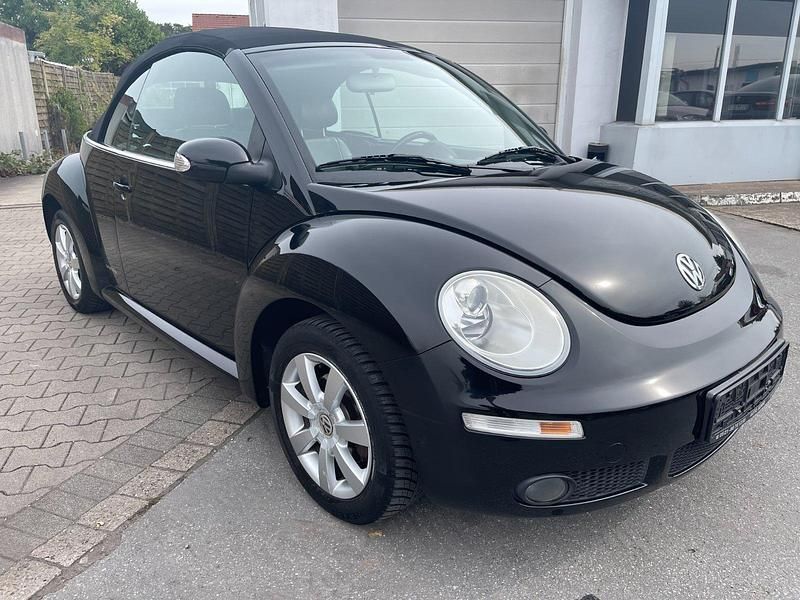Gebraucht VW Beetle Cabriolet United 102 PS (75 kW) 2008 Schwarz Cabrio