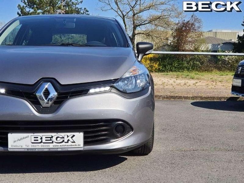 Second-hand Renault Clio IV Expression 73 CP (53 kW) 2015 Gri Hatchback