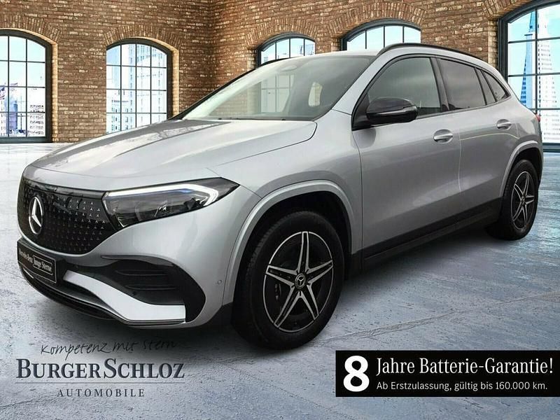 Metalliclack hightechsilber Gebraucht 2024 Mercedes EQA300 AMG SUV | 38.980 € (Fairer Preis) - Bild 1/4