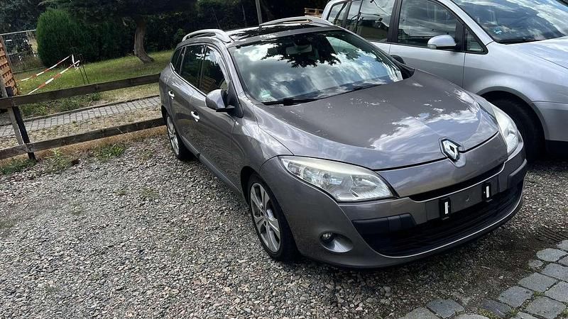 Gebraucht 2010 Renault Mégane GrandTour Expression Kombi | 2.550 € (Fairer Preis) - Bild 1/4
