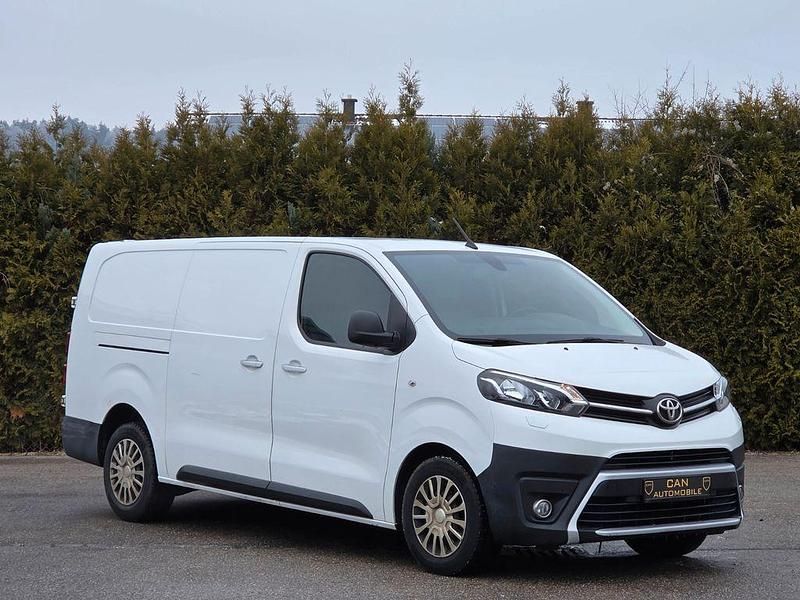 Gebraucht Toyota Proace 177 PS (130 kW) 2020 Weiß Van / Kleinbus