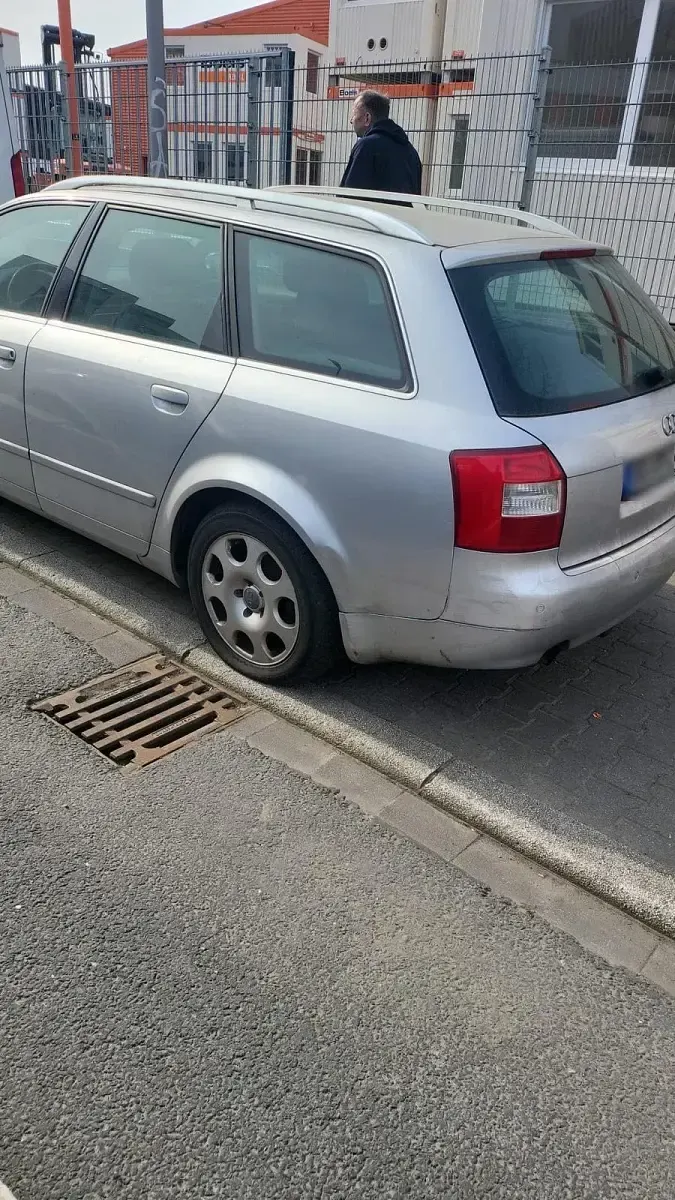 Gebraucht Audi A4 102 PS (75 kW) 2002 Kombi