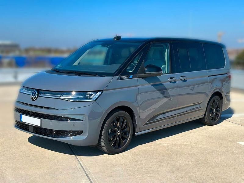 Grau Gebraucht 2025 VW T7 Edition Van | 62.990 € (Fairer Preis) - Bild 1/4