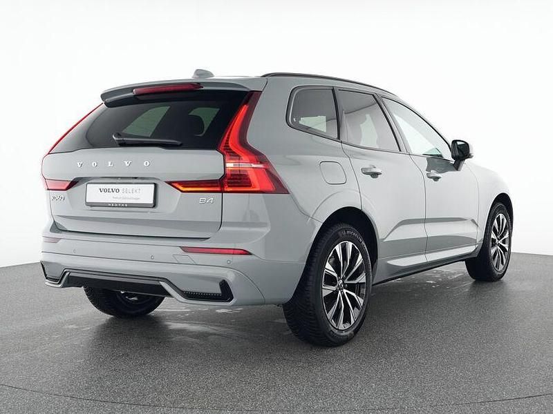 Gebraucht Volvo XC60 Plus 197 PS (144 kW) 2024 Grau SUV