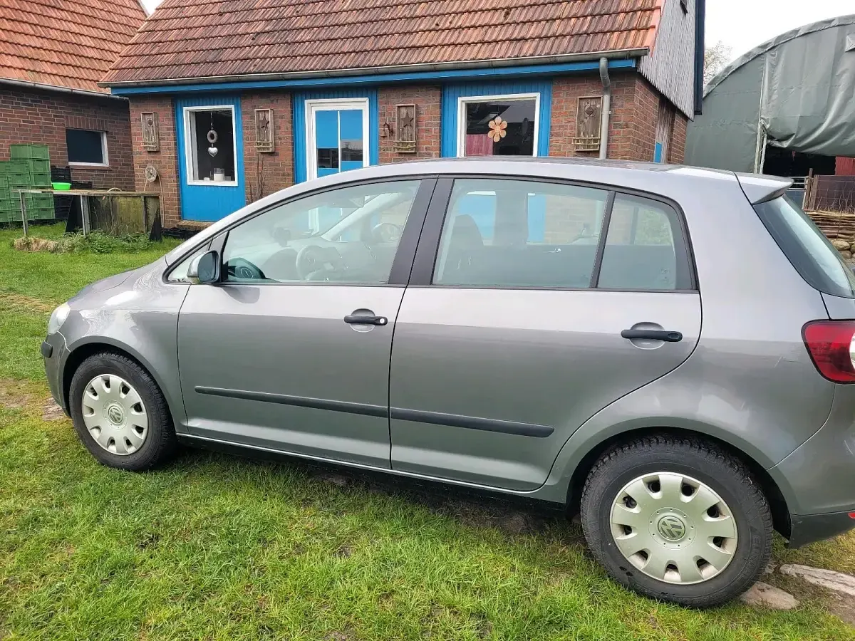 Gebraucht VW Golf IV 75 PS (55 kW) 2005 Grau Kleinwagen