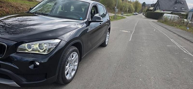 Second-hand BMW X1 146 CP (107 kW) 2013 Negru SUV