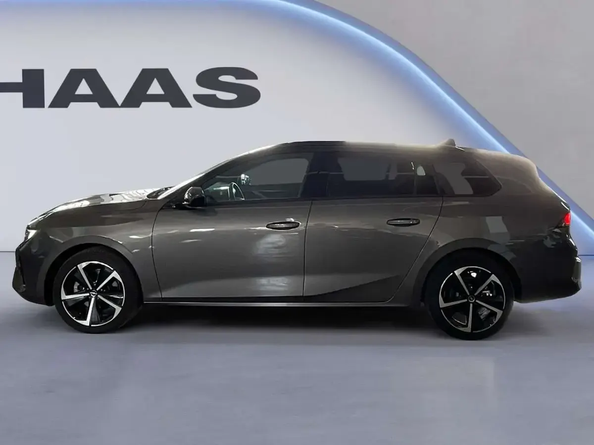 Gebraucht Opel Astra 131 PS (96 kW) 2024 Grau, metallic Kleinwagen