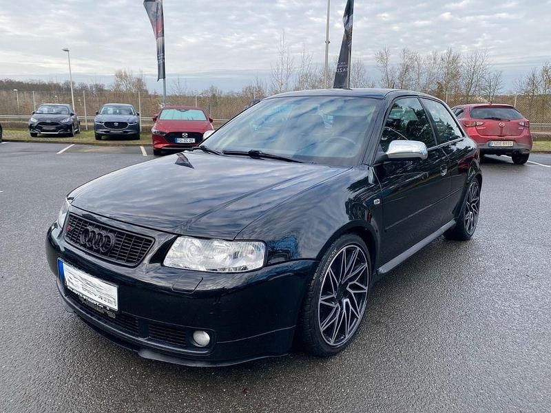 Schwarz Gebraucht 2001 Audi S3 Performance Limousine | 7.200 € (Guter Preis) - Bild 1/4