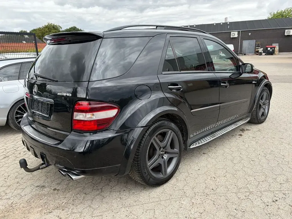 Gebraucht Mercedes ML63 AMG AMG 510 PS (375 kW) 2007 Schwarz SUV