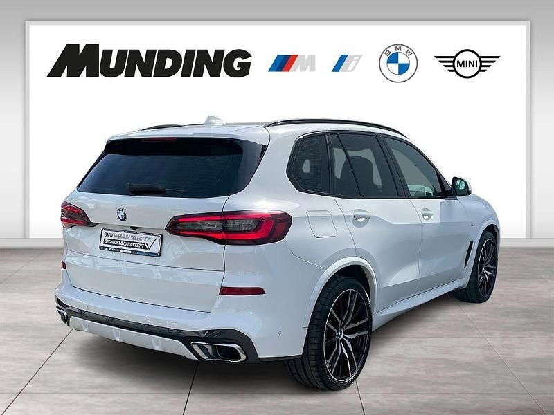 Gebraucht BMW X5 M Sport 286 PS (210 kW) 2022 Weiß SUV