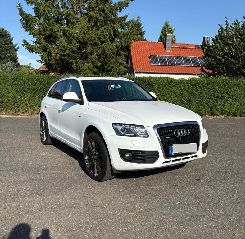 Weiß Gebraucht 2009 Audi Q5 S-Line SUV | 12.000 € (Etwas zu teuer) - Bild 1/4