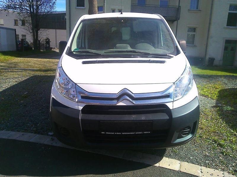 Używany Citroën Jumpy Proline 128 KM (94 kW) 2016 Biały Minivan