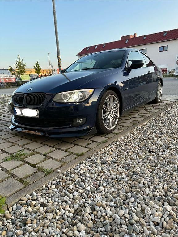 Gebraucht BMW 320 170 PS (125 kW) 2010 Coupé