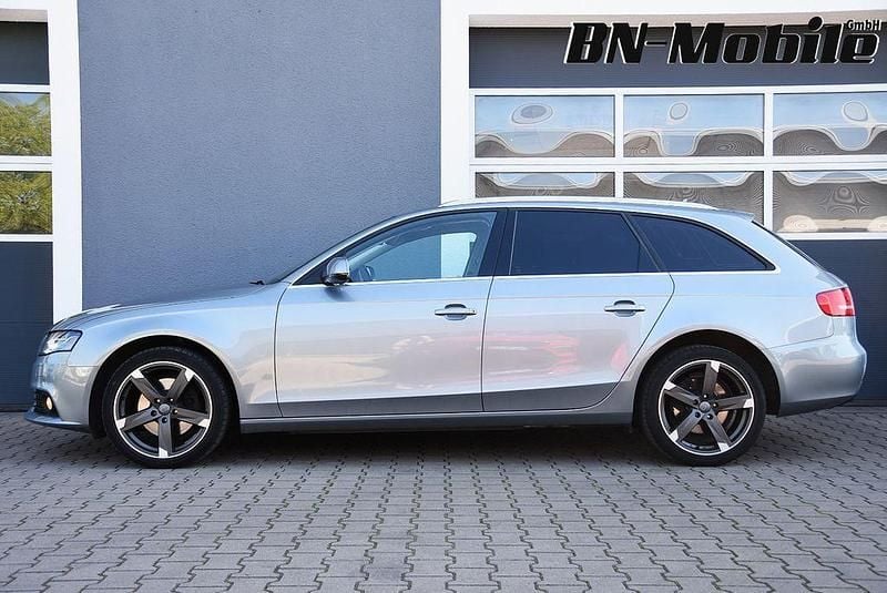 Gebraucht Audi A4 Ambiente 143 PS (105 kW) 2011 Grau Kombi