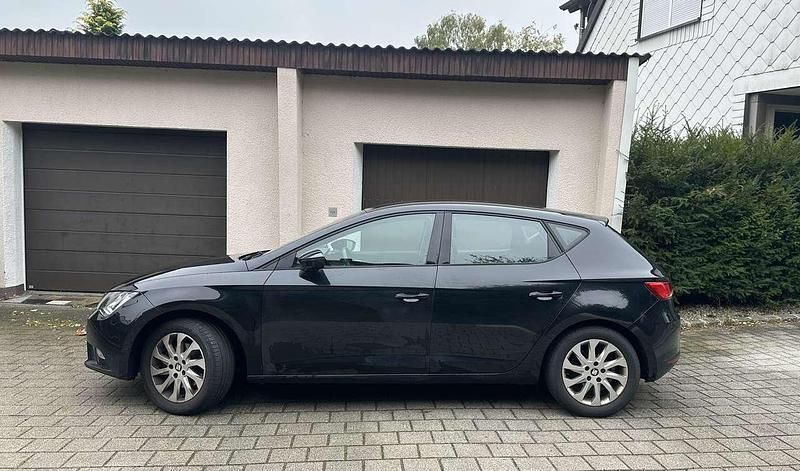 Gebraucht 2013 Seat Leon Style Limousine | 5.000 € (Guter Preis) - Bild 1/4