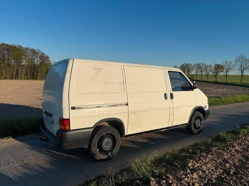 Occasion VW Transporter 68 ch (50 kW) 1999 Blanc Van