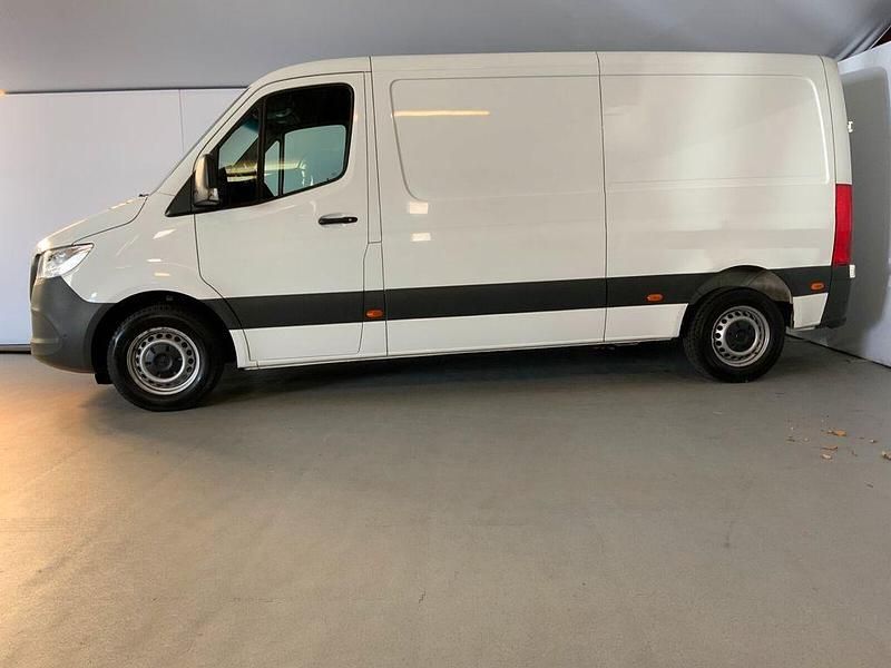 Gebraucht Mercedes Sprinter 150 PS (110 kW) 2023 Arktikweiß Van