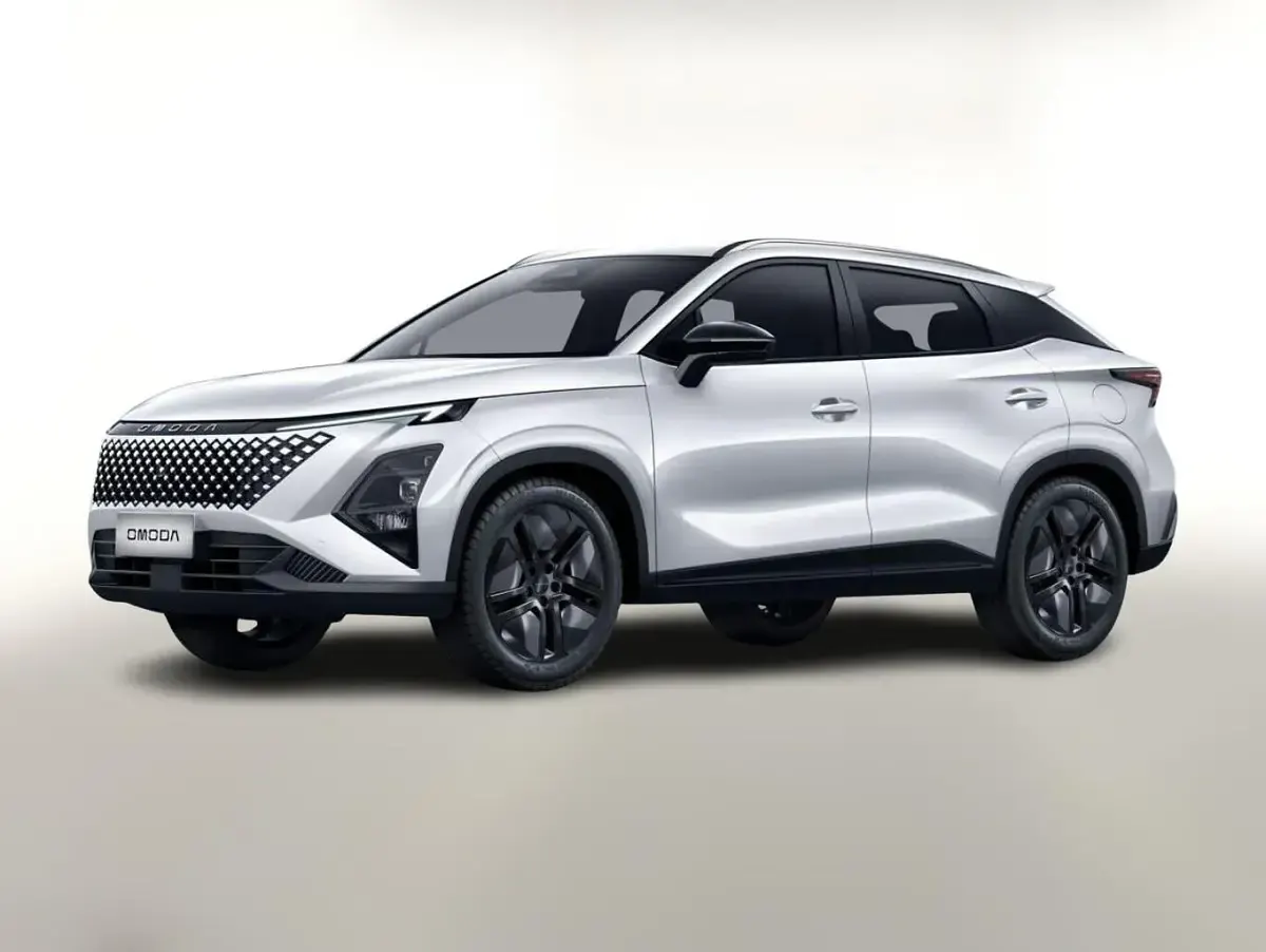 Neu Omoda 5 224 PS (164 kW) 2026 Khaki white SUV