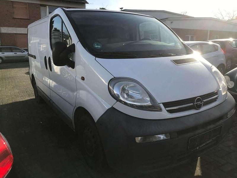 Gebraucht Opel Vivaro 101 PS (74 kW) 2005 Weiß Van / Kleinbus